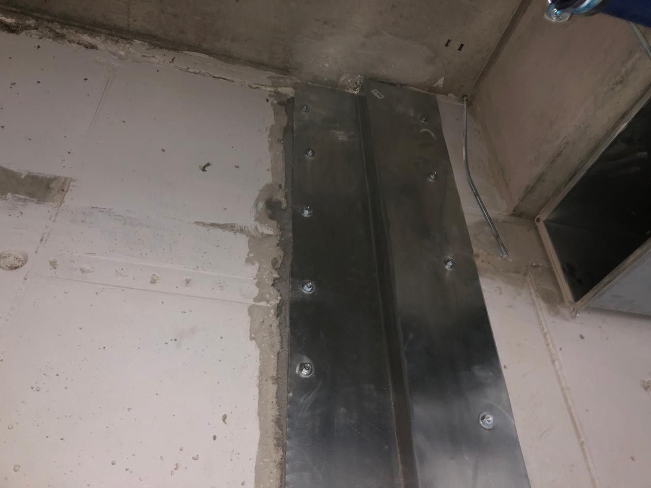 Flectra - Sample 1 for three columns